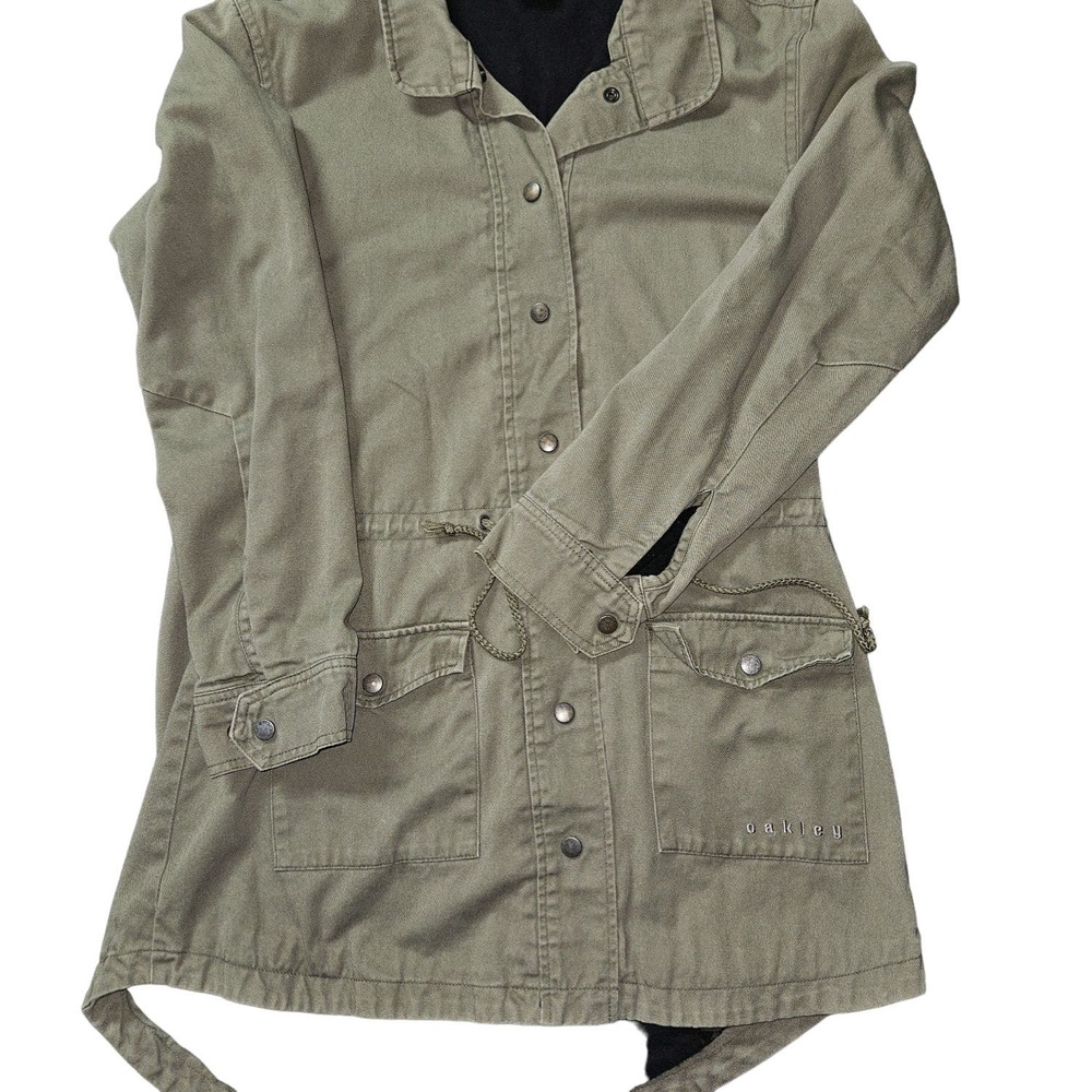 Oakley size small army style jacket